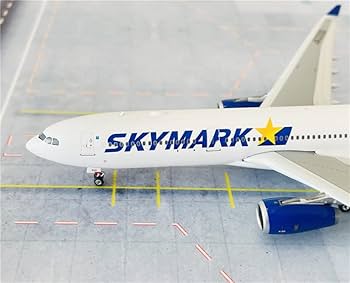 Amazon.co.jp: Phoenix 1/400 Finished SKYMARK AIRBUS A330-300